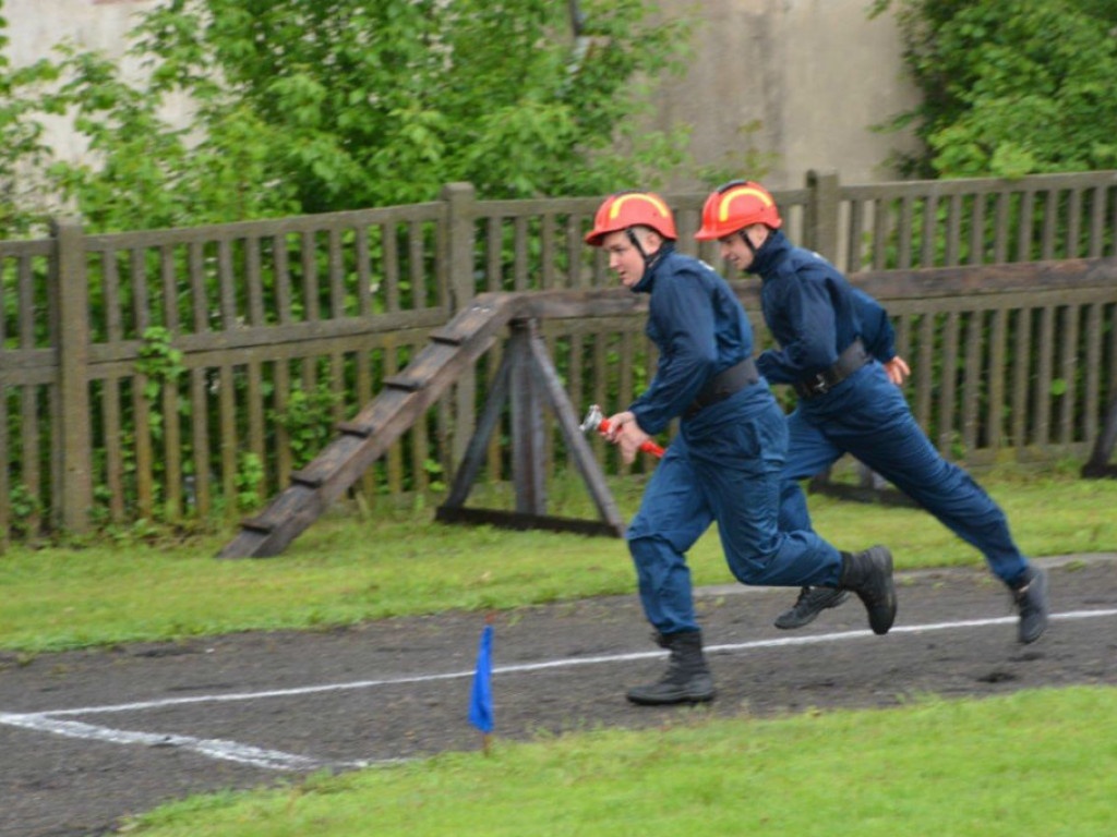 Gminne Zawody Sportowo-Pożarnicze w gminie Radzyń