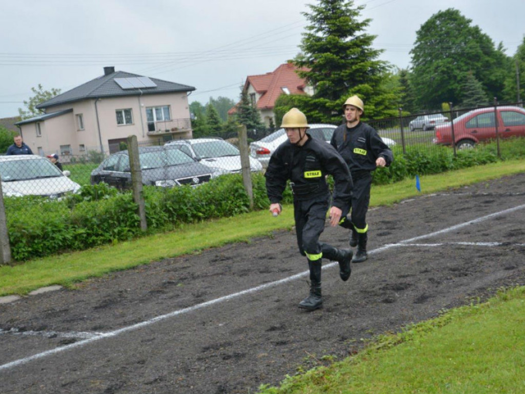 Gminne Zawody Sportowo-Pożarnicze w gminie Radzyń