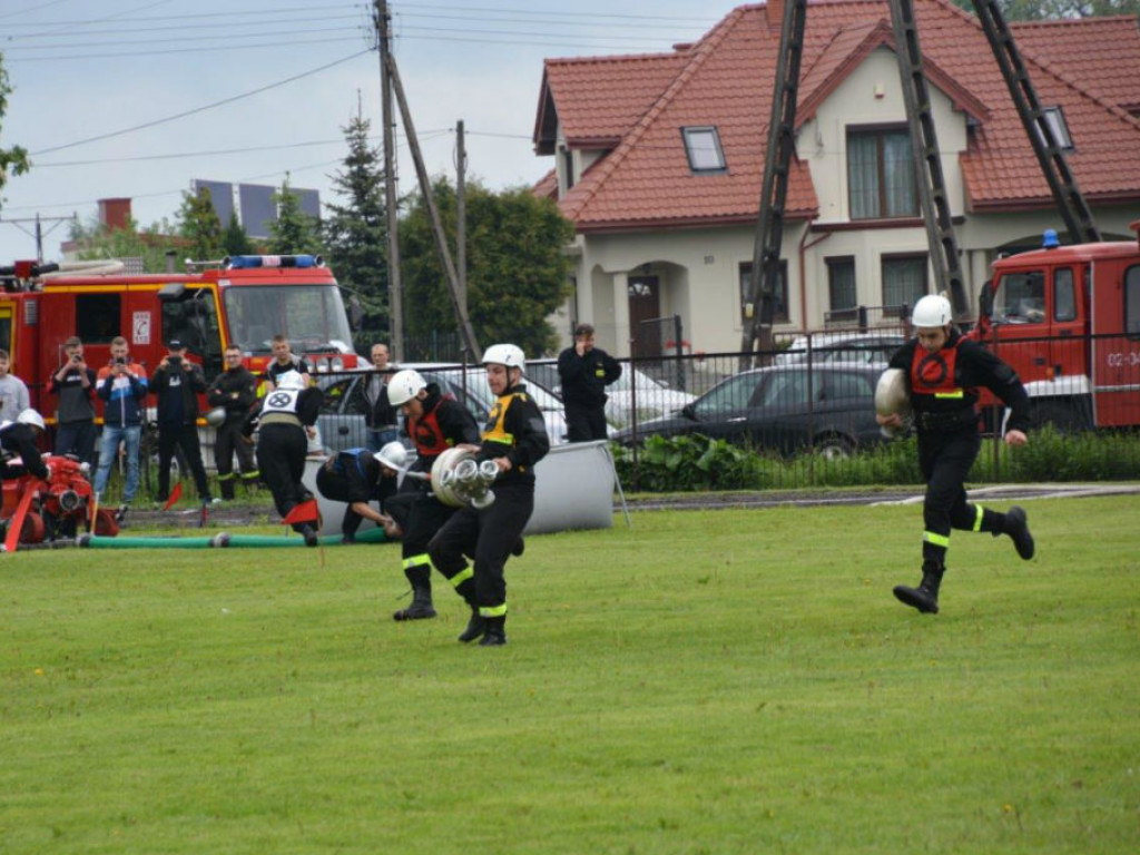Gminne Zawody Sportowo-Pożarnicze w gminie Radzyń