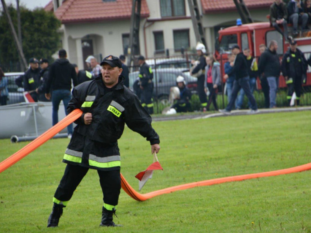 Gminne Zawody Sportowo-Pożarnicze w gminie Radzyń