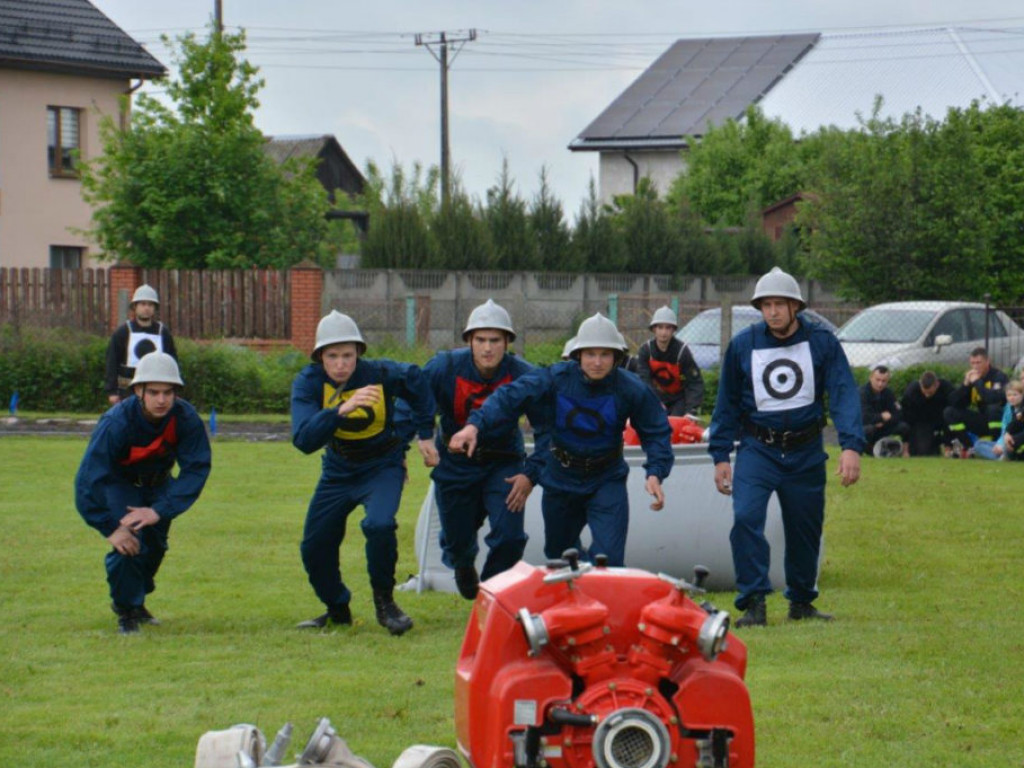 Gminne Zawody Sportowo-Pożarnicze w gminie Radzyń