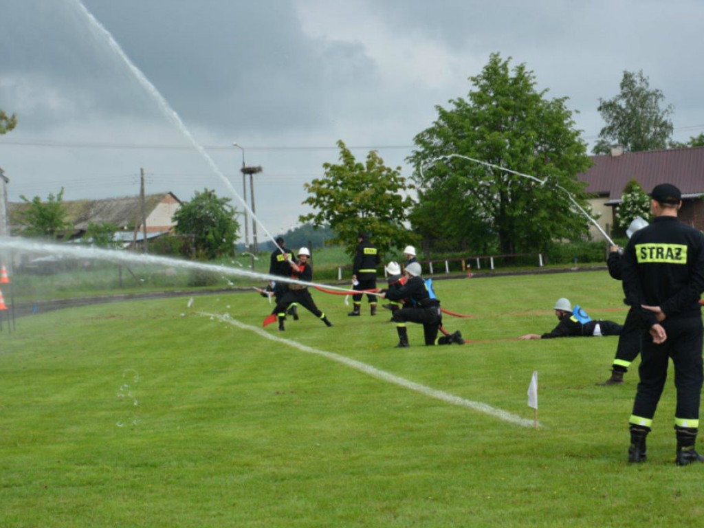 Gminne Zawody Sportowo-Pożarnicze w gminie Radzyń