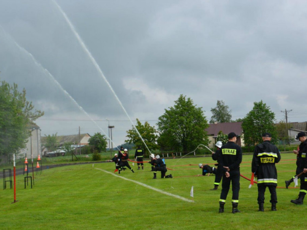 Gminne Zawody Sportowo-Pożarnicze w gminie Radzyń