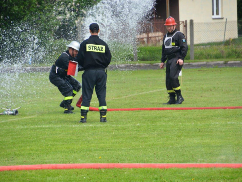 Gminne Zawody Sportowo-Pożarnicze w gminie Radzyń