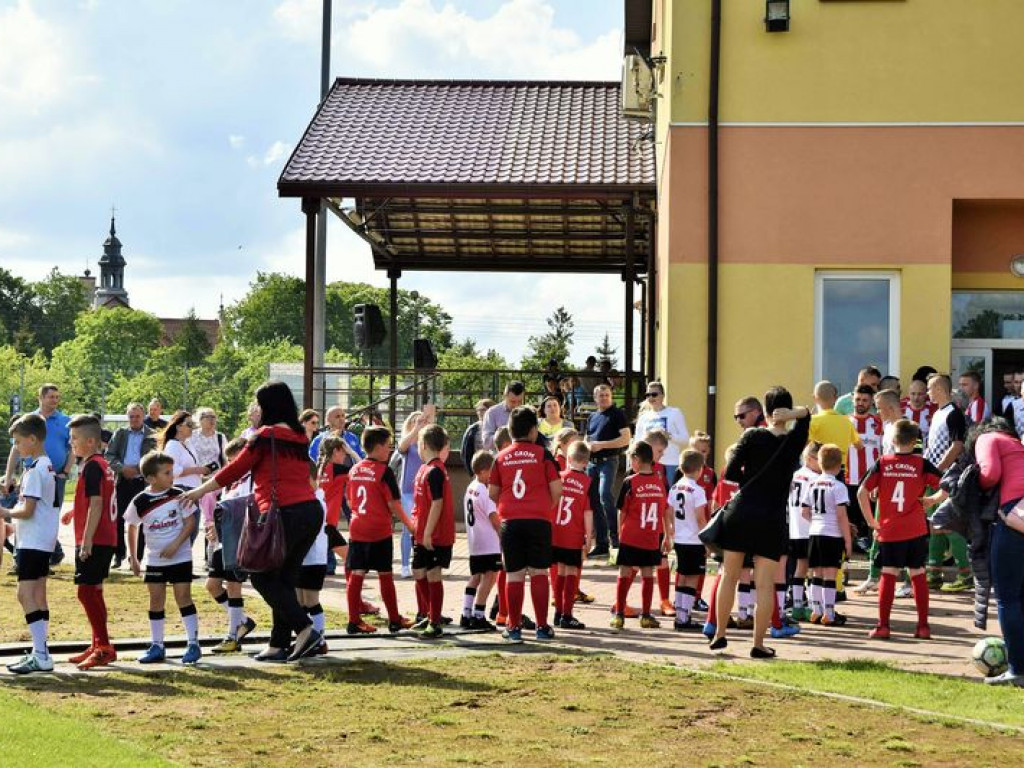 Grom Kąkolewnica - Huragan Międzyrzec Podl.