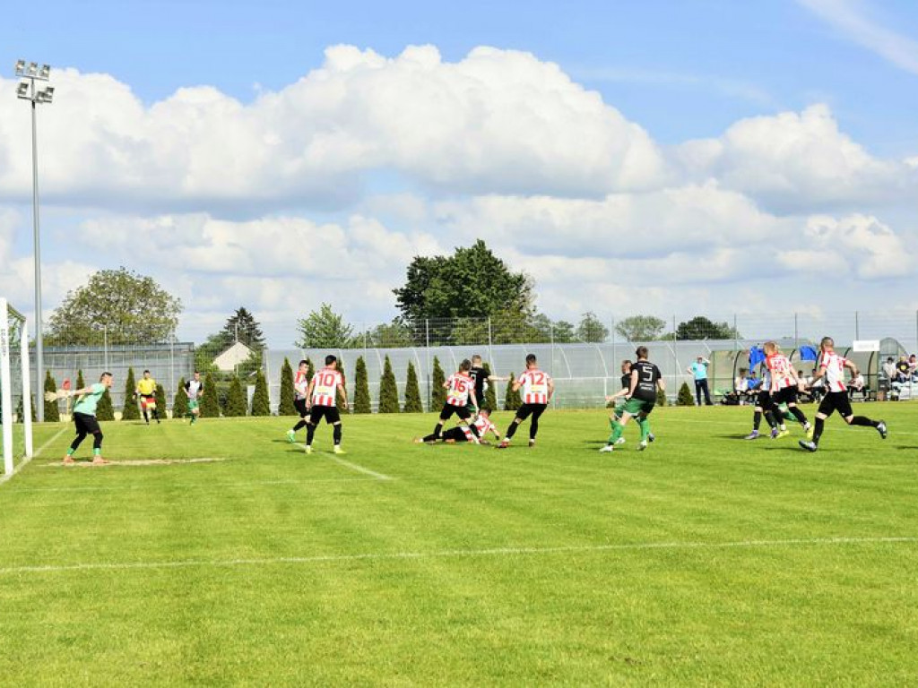 Grom Kąkolewnica - Huragan Międzyrzec Podl.