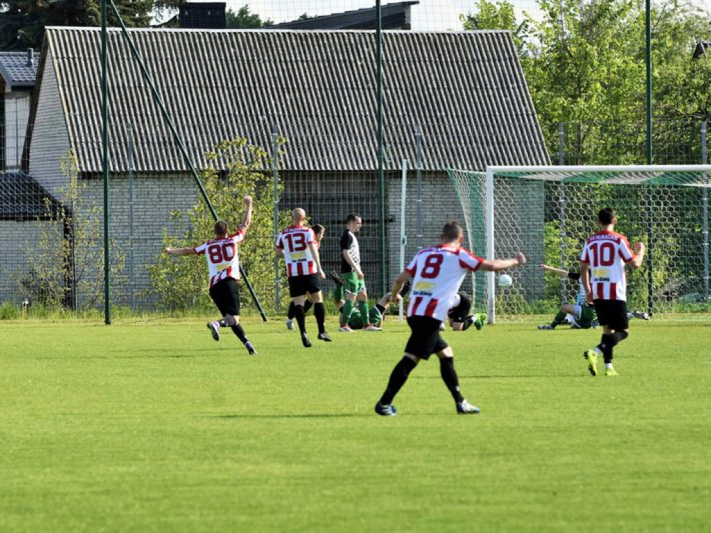 Grom Kąkolewnica - Huragan Międzyrzec Podl.