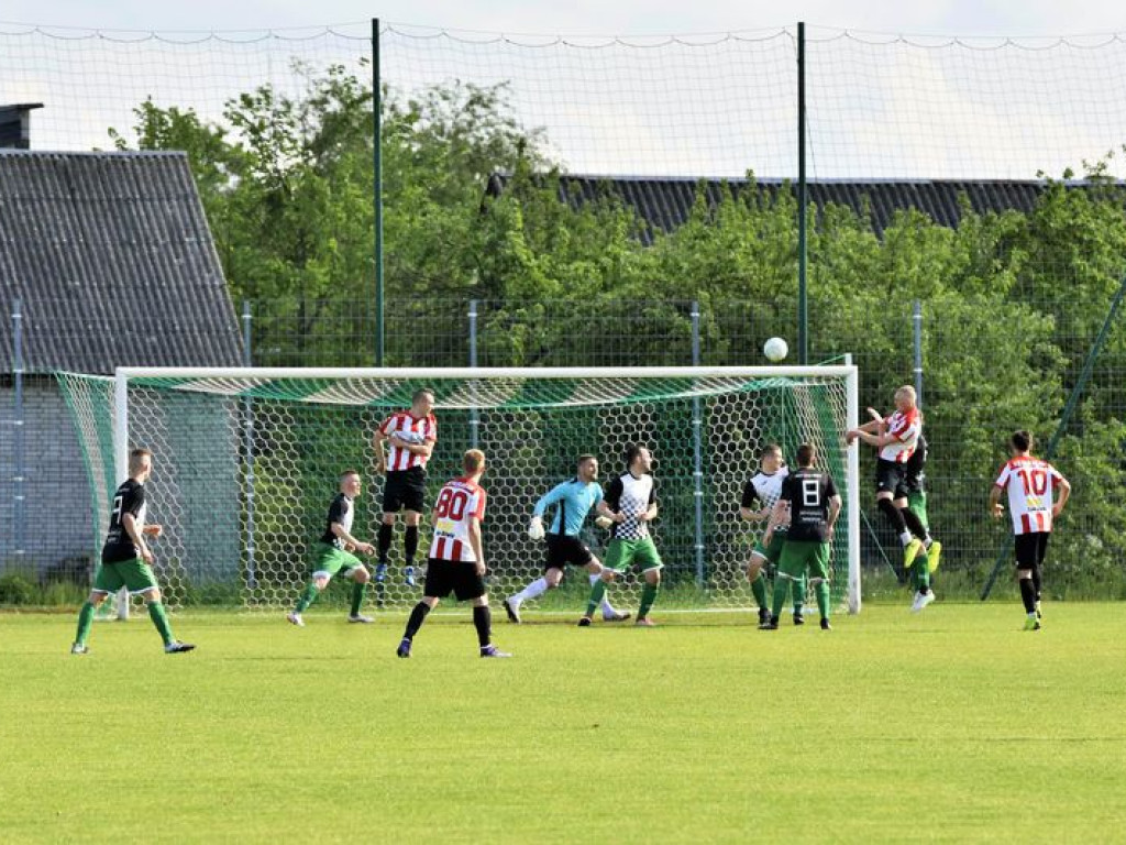 Grom Kąkolewnica - Huragan Międzyrzec Podl.