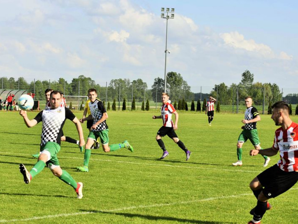 Grom Kąkolewnica - Huragan Międzyrzec Podl.