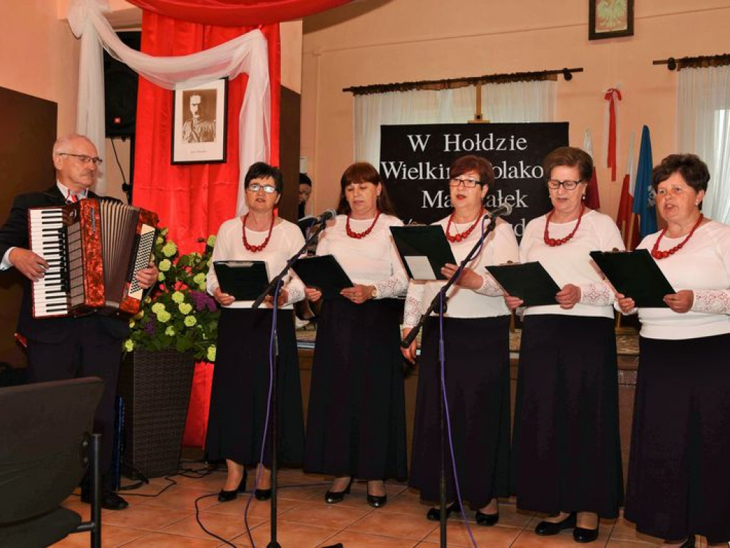 Spotkanie zespołów śpiewaczych w Lipniakach