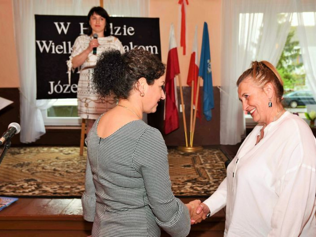 Spotkanie zespołów śpiewaczych w Lipniakach