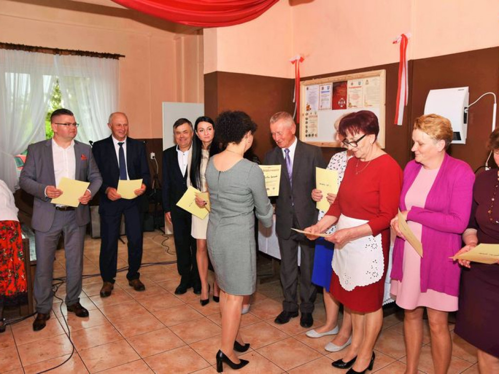 Spotkanie zespołów śpiewaczych w Lipniakach