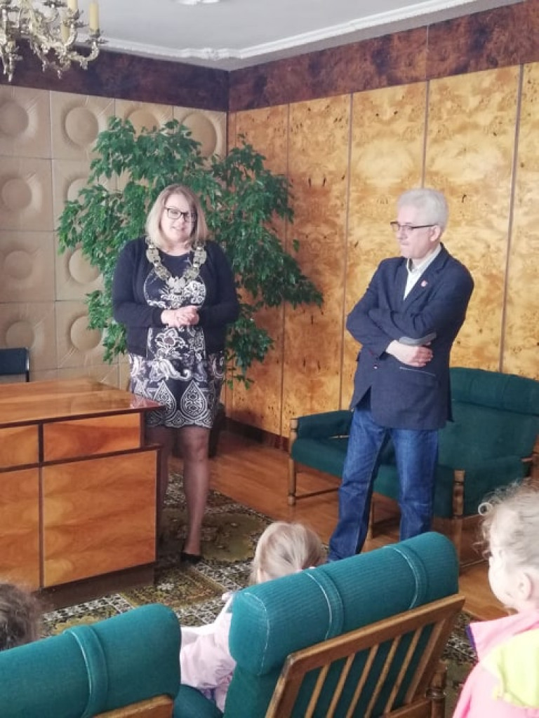 Przedszkolaki z wizytą w Urzędzie Gminy w Ulanie-Majoracie