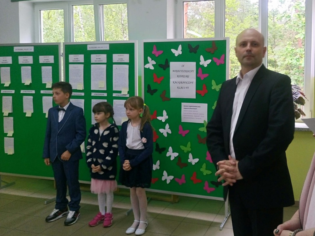 IX Międzyszkolny Konkurs Kaligraficzny - zdjęcia