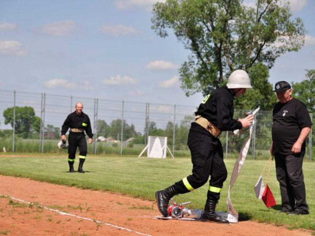 Gminne Zawody Sportowo-Pożarnicze w gminach Wohyń i Komarówka