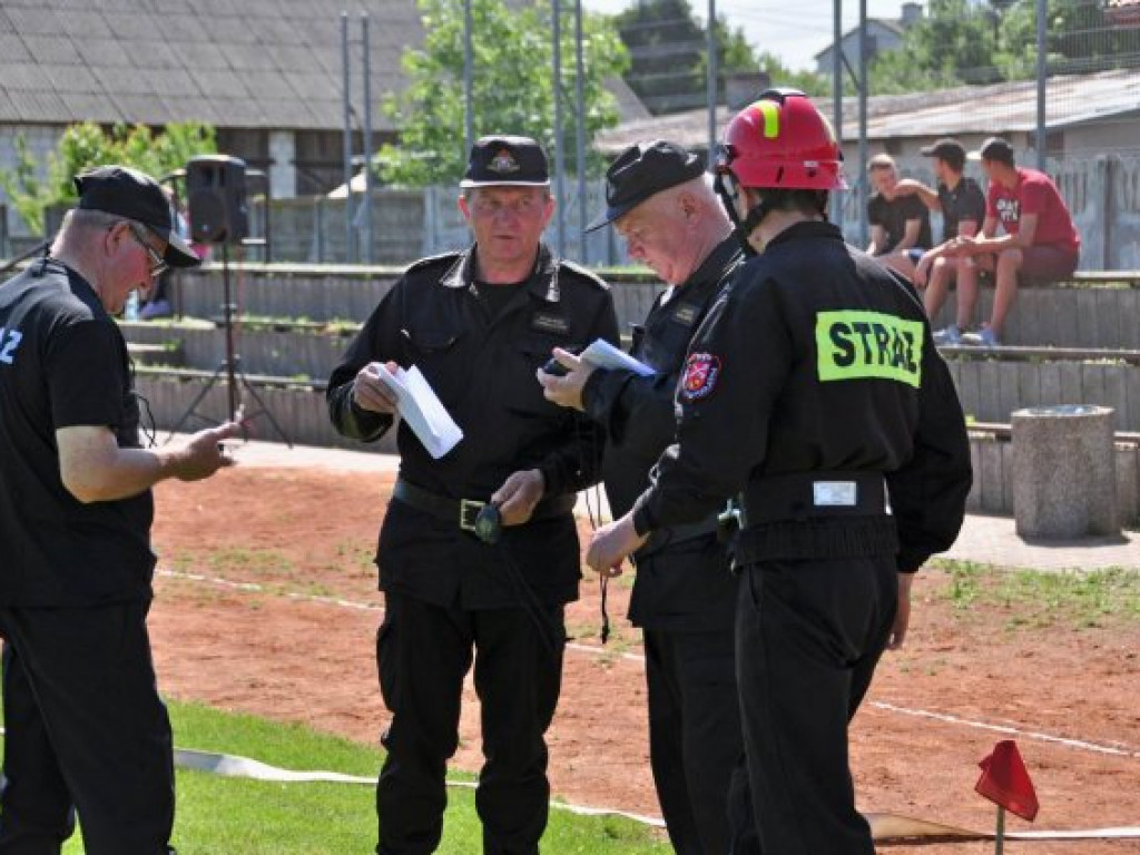 Gminne Zawody Sportowo-Pożarnicze w gminach Wohyń i Komarówka