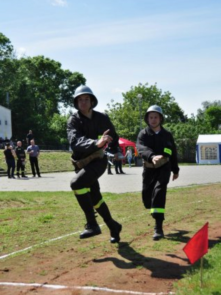 Gminne Zawody Sportowo-Pożarnicze w gminach Wohyń i Komarówka