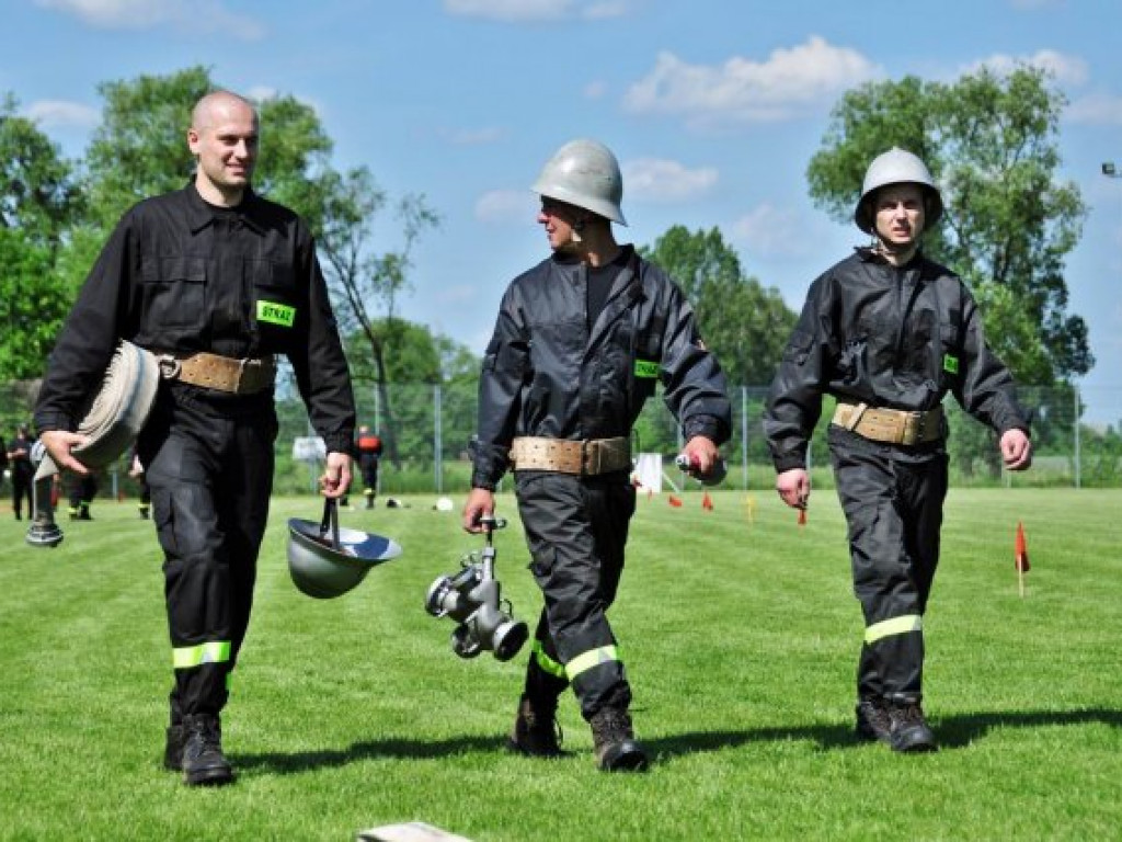 Gminne Zawody Sportowo-Pożarnicze w gminach Wohyń i Komarówka