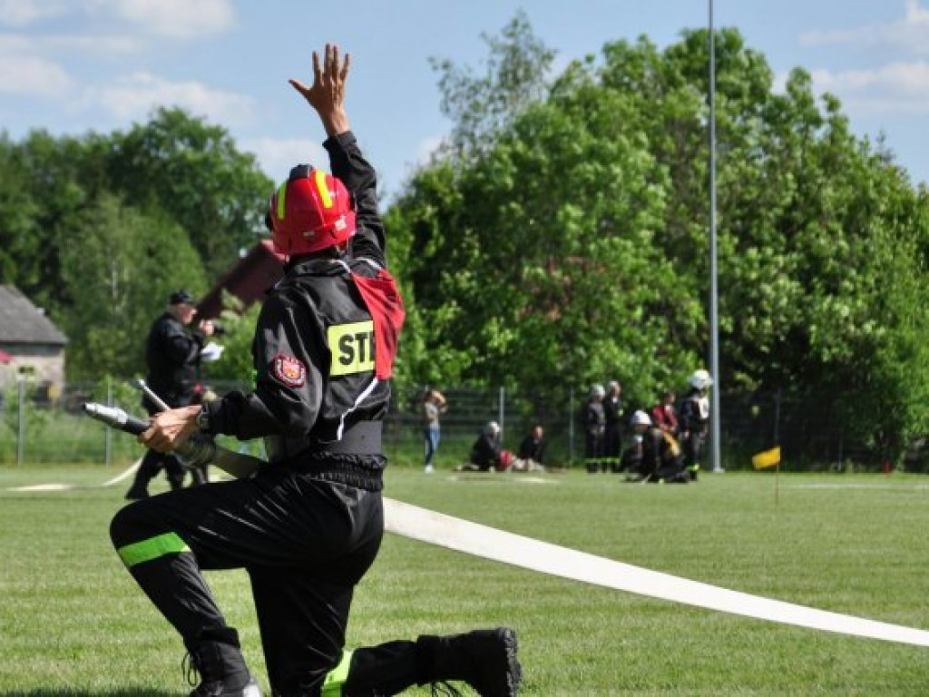 Gminne Zawody Sportowo-Pożarnicze w gminach Wohyń i Komarówka
