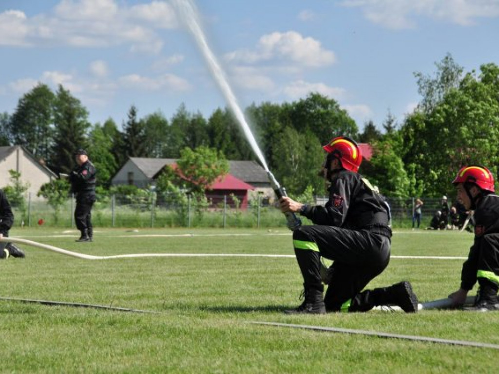 Gminne Zawody Sportowo-Pożarnicze w gminach Wohyń i Komarówka