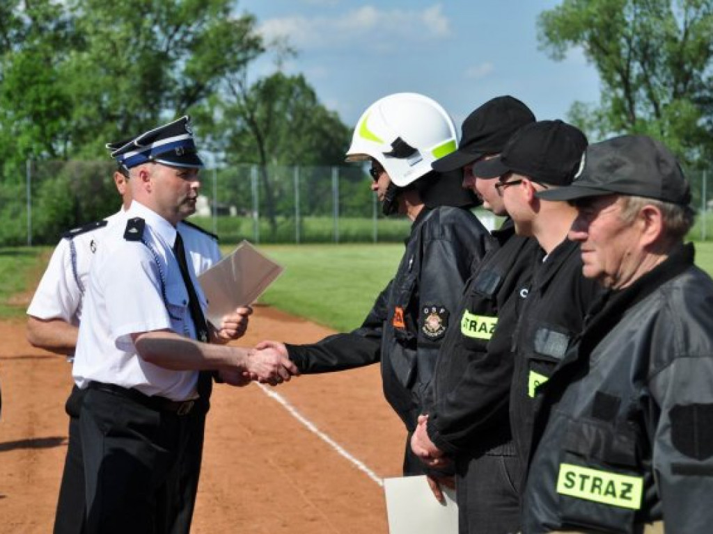 Gminne Zawody Sportowo-Pożarnicze w gminach Wohyń i Komarówka