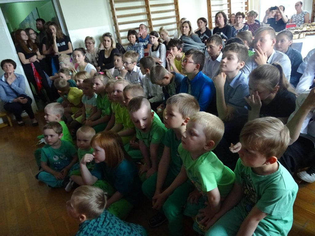 Dzień Mamy i Taty w SP w Zakrzewie