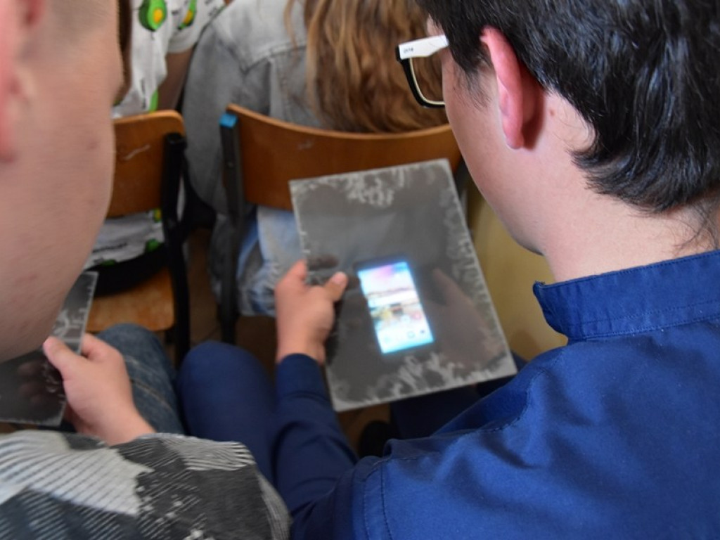 Wykład w LO naukowca z UMCS