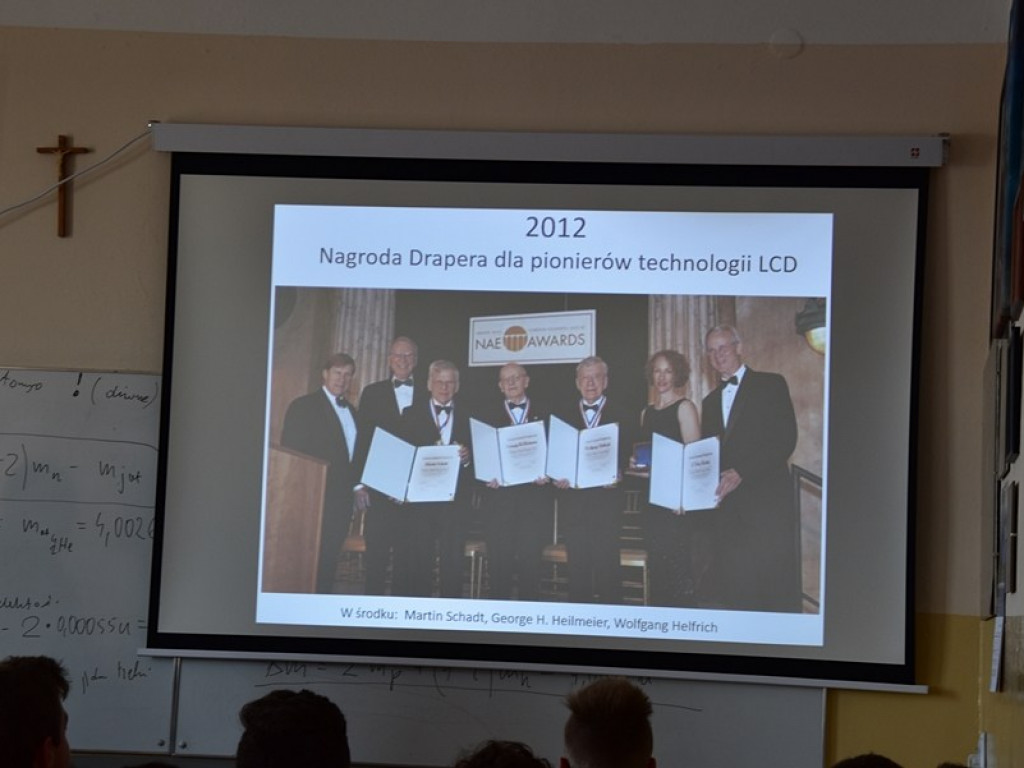 Wykład w LO naukowca z UMCS