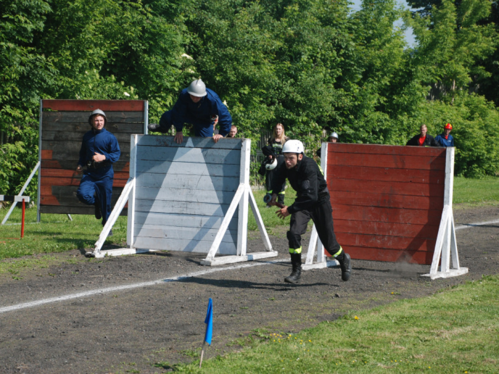 Powiatowe Zawody Sportowo-Pożarnicze
