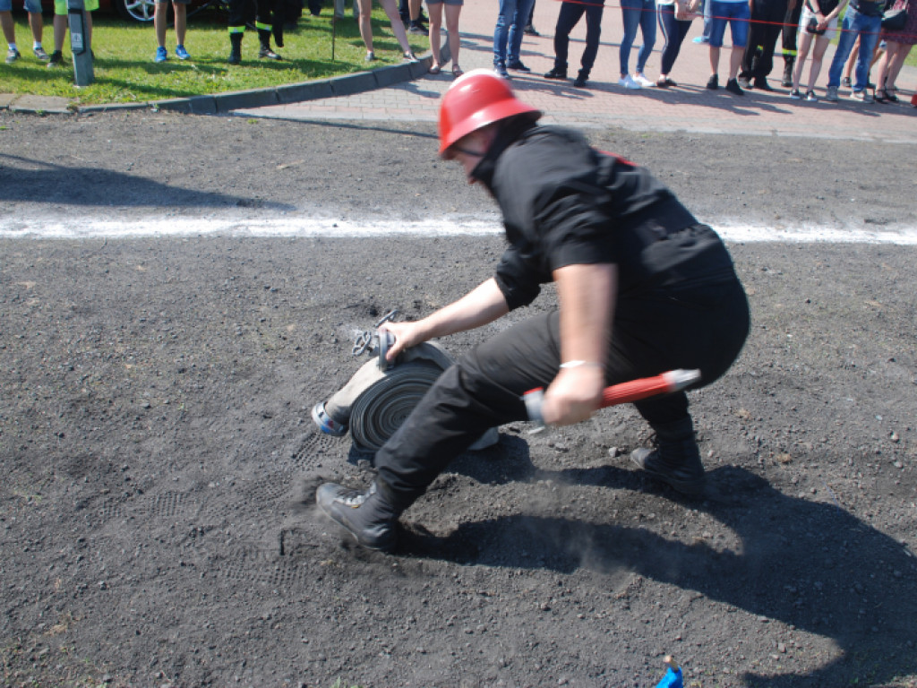 Powiatowe Zawody Sportowo-Pożarnicze