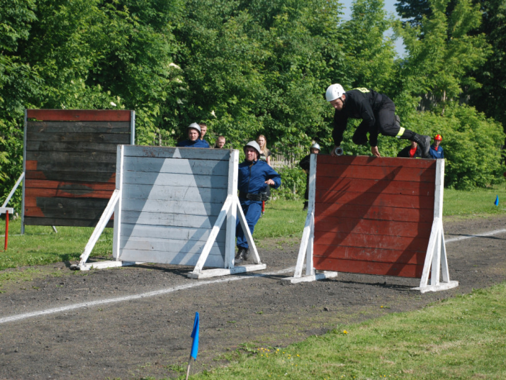 Powiatowe Zawody Sportowo-Pożarnicze