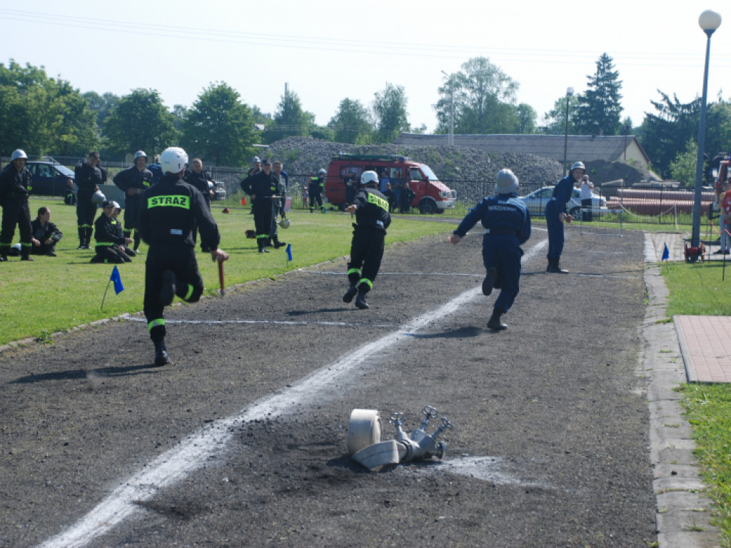 Powiatowe Zawody Sportowo-Pożarnicze
