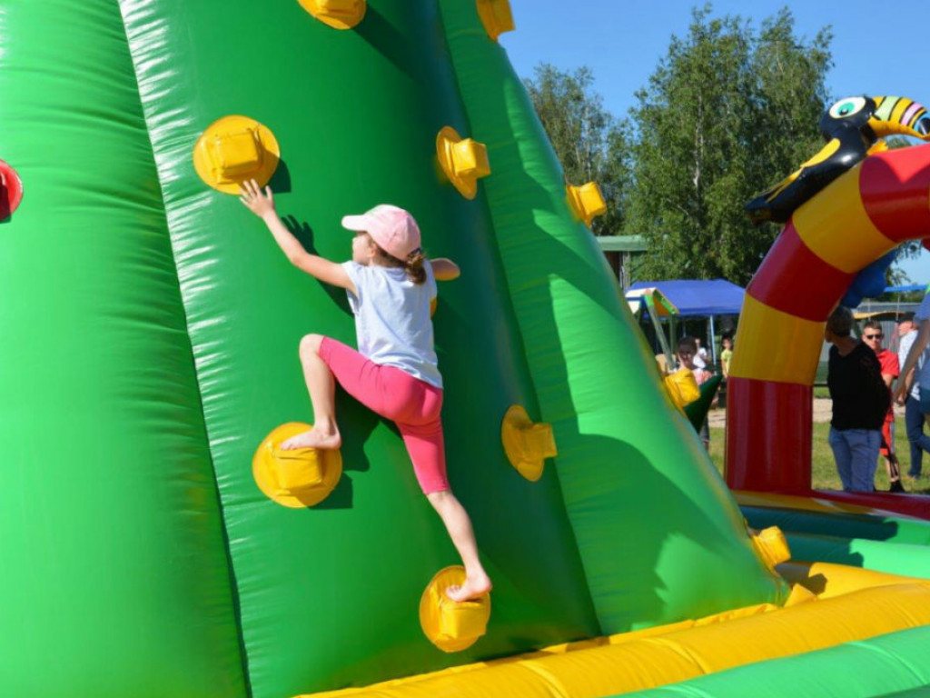 Gminny Dzień Dziecka w Zbulitowie Dużym - zdjęcia