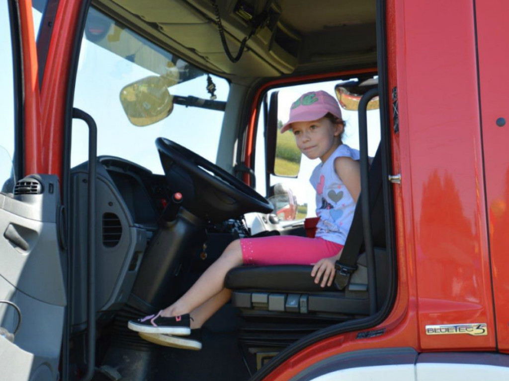 Gminny Dzień Dziecka w Zbulitowie Dużym - zdjęcia