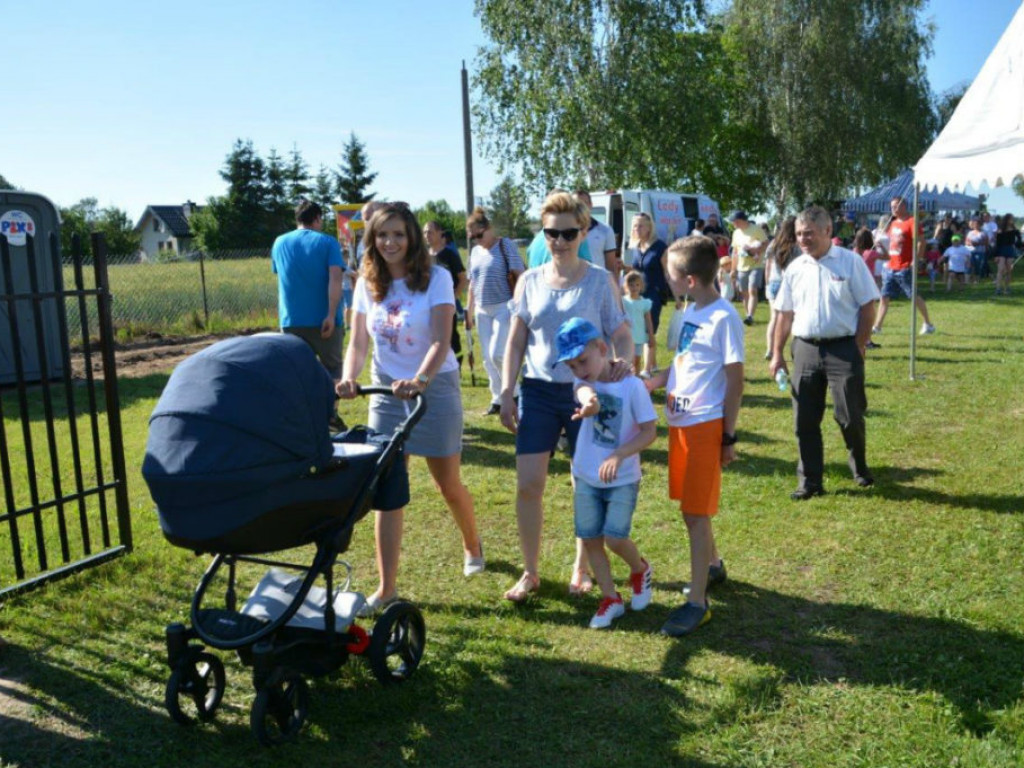 Gminny Dzień Dziecka w Zbulitowie Dużym - zdjęcia