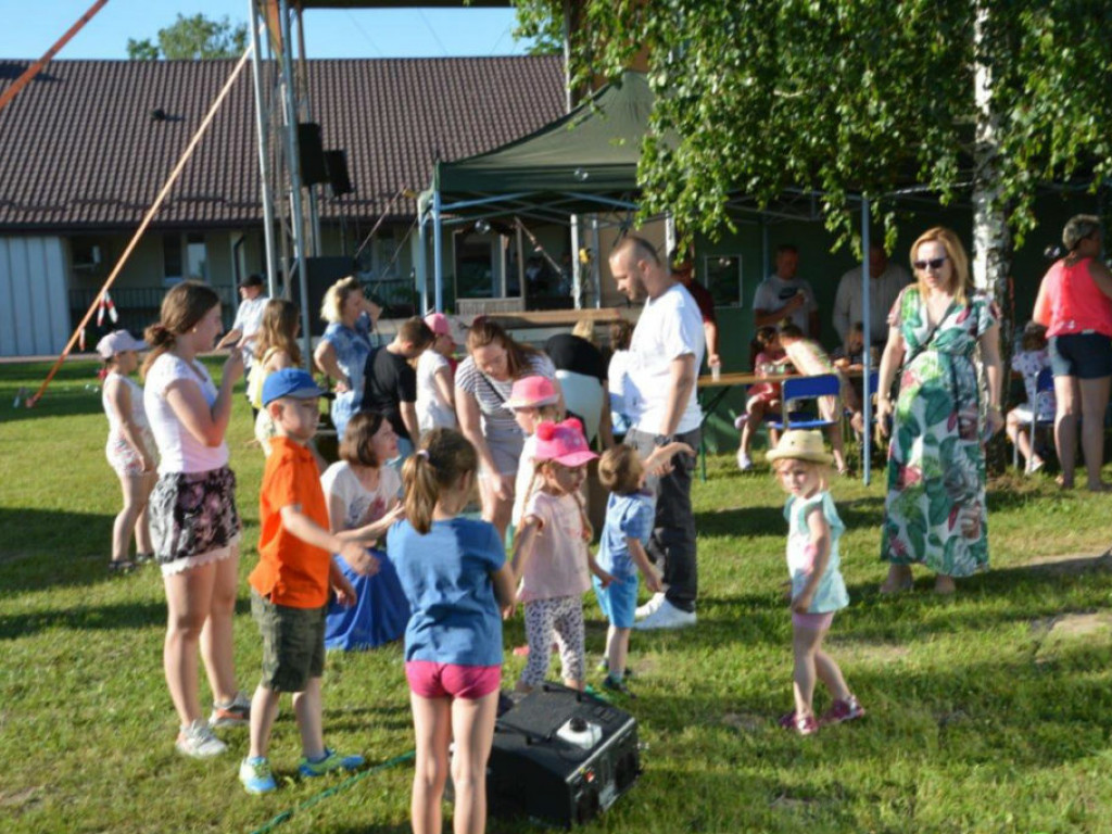 Gminny Dzień Dziecka w Zbulitowie Dużym - zdjęcia