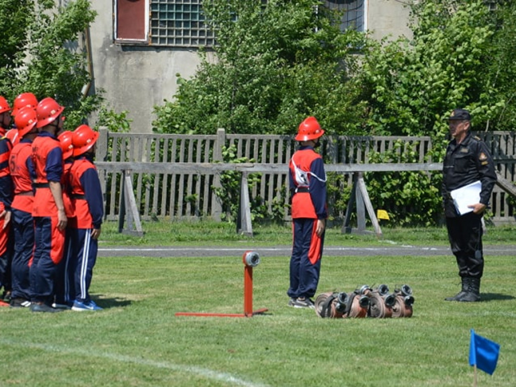 Powiatowe Zawody Sportowo-Pożarnicze Młodzieżowych Drużyn Pożarniczych