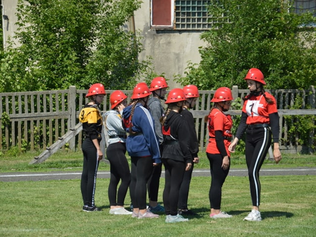 Powiatowe Zawody Sportowo-Pożarnicze Młodzieżowych Drużyn Pożarniczych