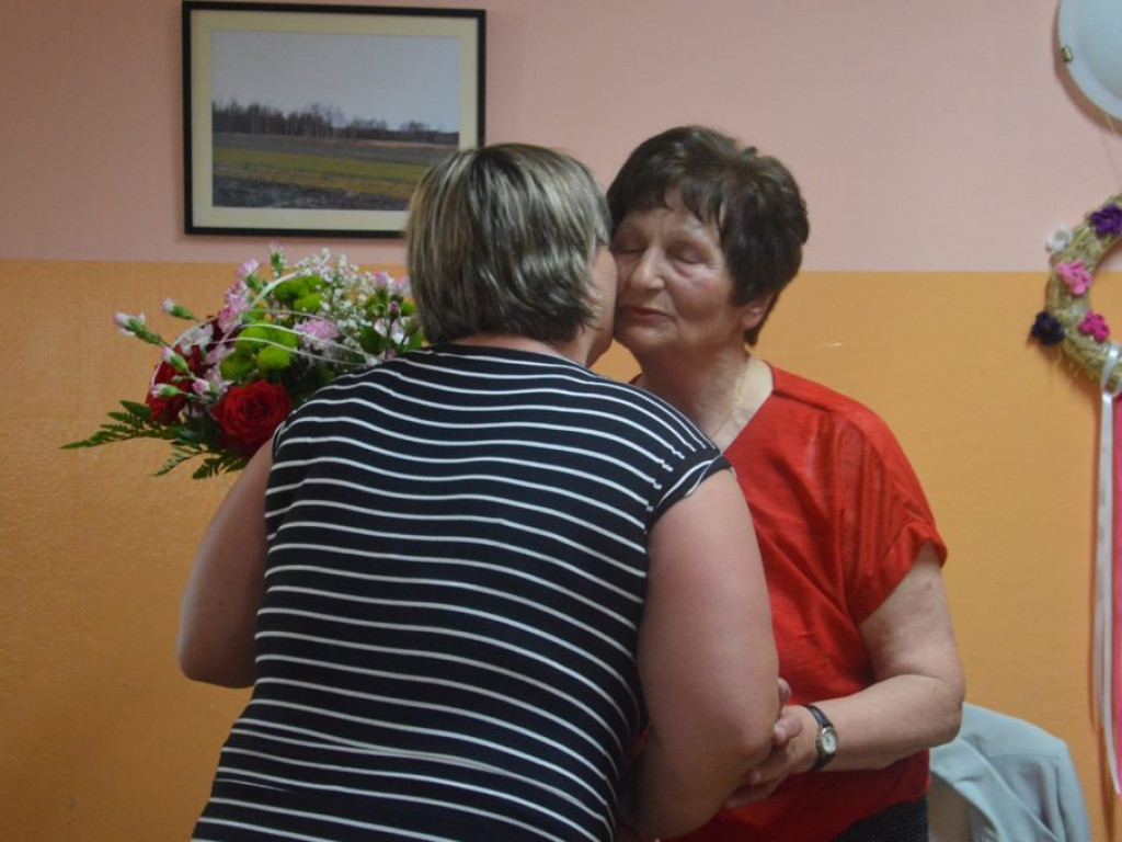 Promocja książki o historii szkoły w Brzostówcu