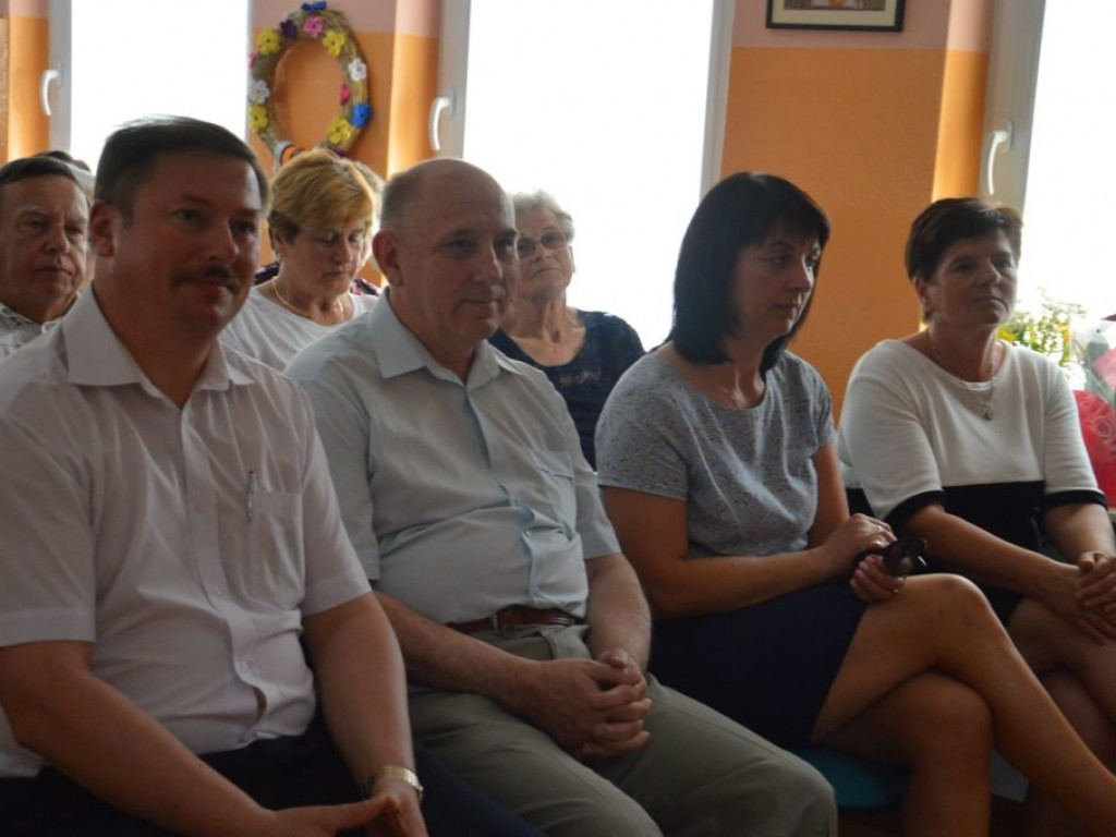 Promocja książki o historii szkoły w Brzostówcu