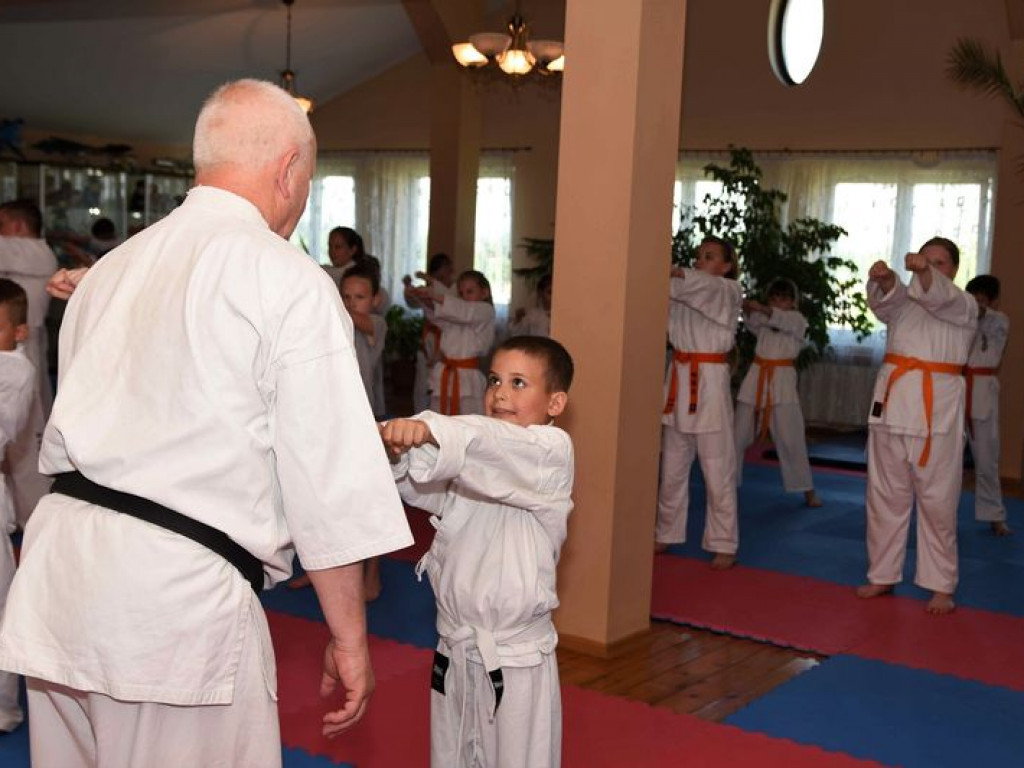 Egzamin sekcji karate kyokushin na wyższe stopnie