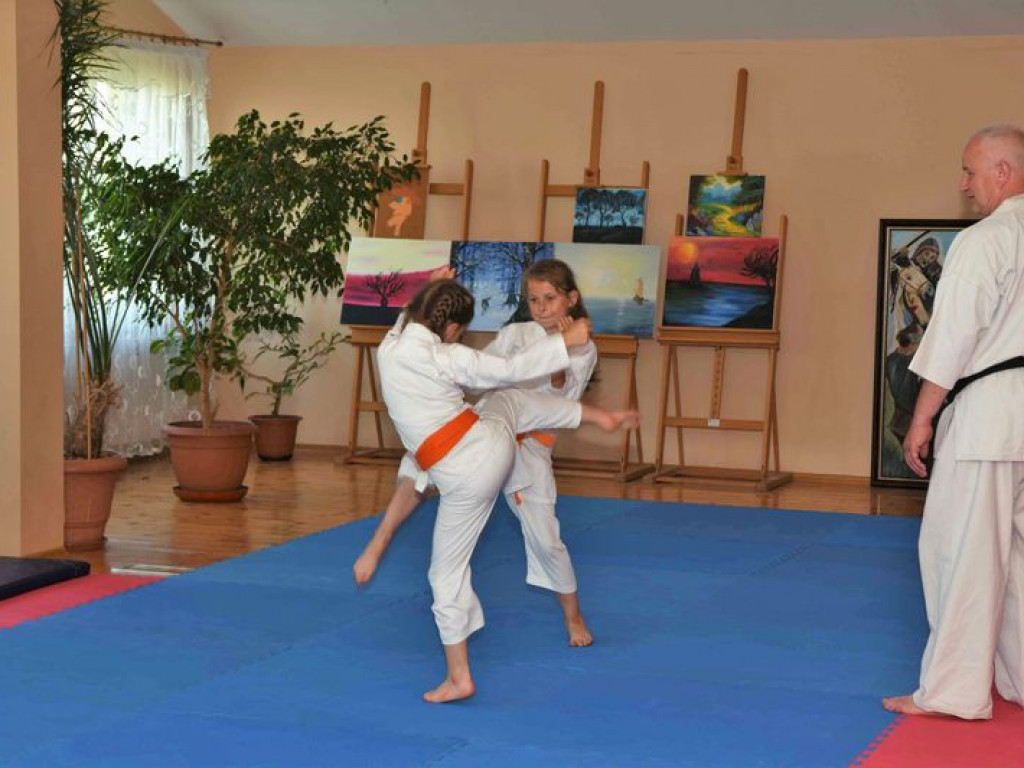 Egzamin sekcji karate kyokushin na wyższe stopnie