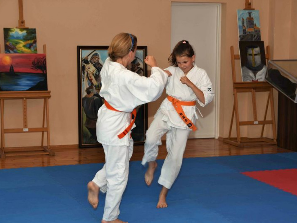 Egzamin sekcji karate kyokushin na wyższe stopnie