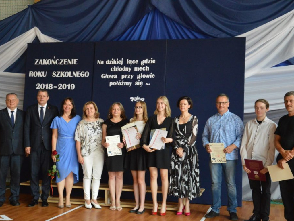 Zakończenie roku szkolnego w I LO w Radzyniu - zdjęcia