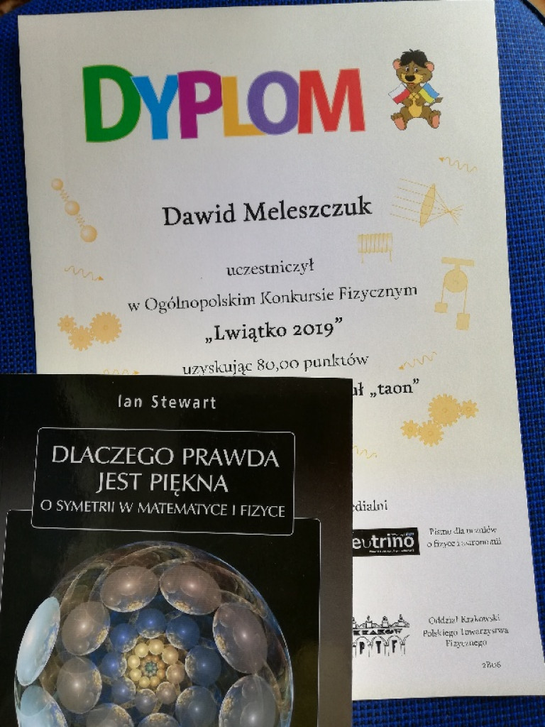 Uczniowie LO w Komarówce wyróżnieni w ogólnopolskich konkursach