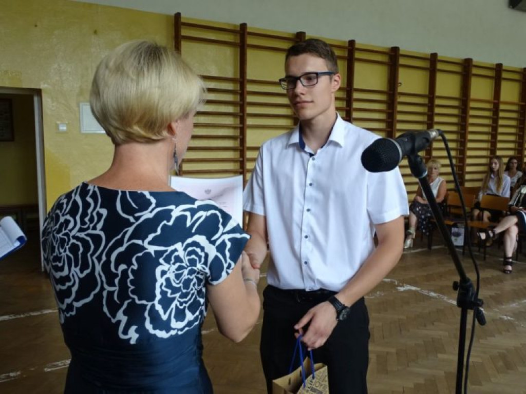 Zakończenie roku szkolnego w LO w Komarówce