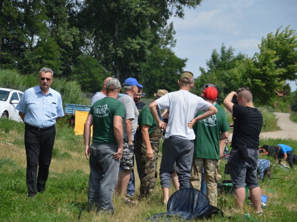 Zawody wędkarskie o puchar prezesa Spomleku