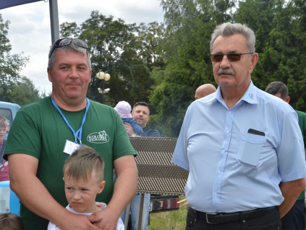 Zawody wędkarskie o puchar prezesa Spomleku