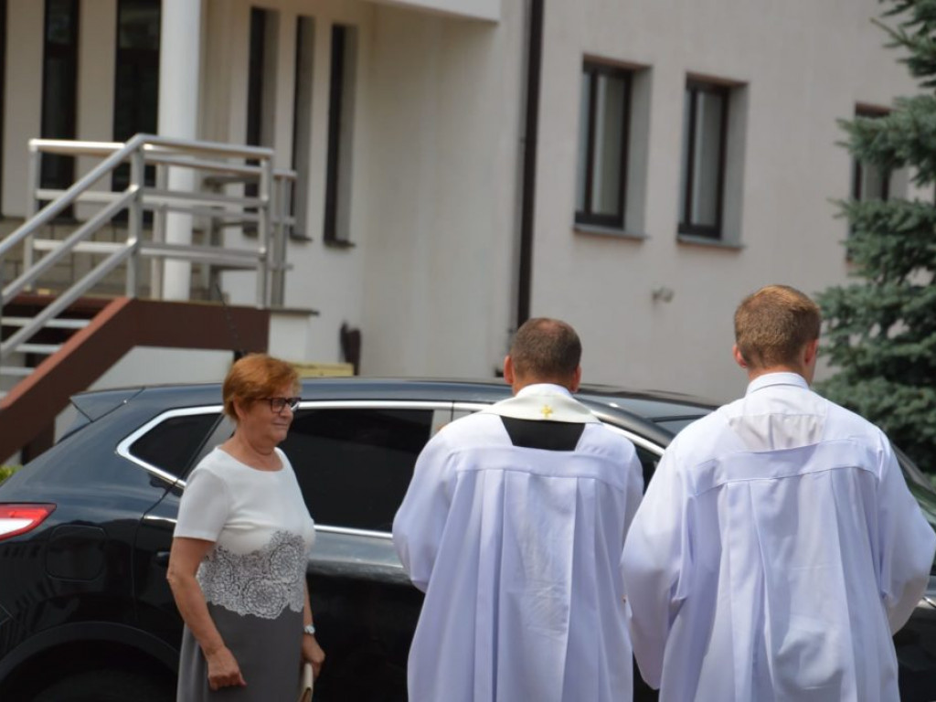 Święcenie pojazdów w parafii MBNP