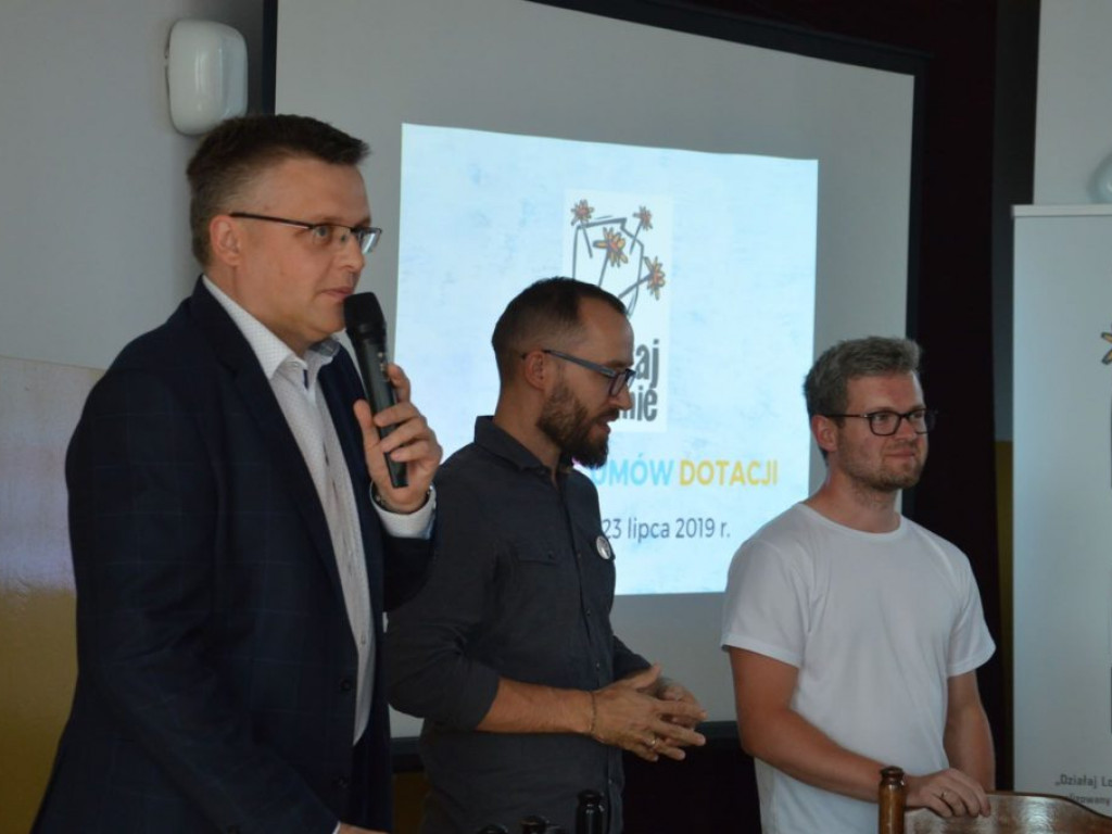 Uroczyste wręczenie umów dotacji 